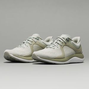 Lululemon chargefeel low women’s workout shoe in sage